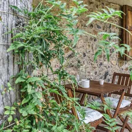 El Niu Holiday home Montagut