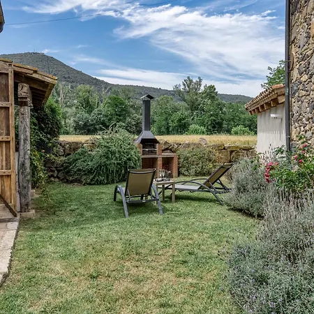 Holiday home El Niu Montagut